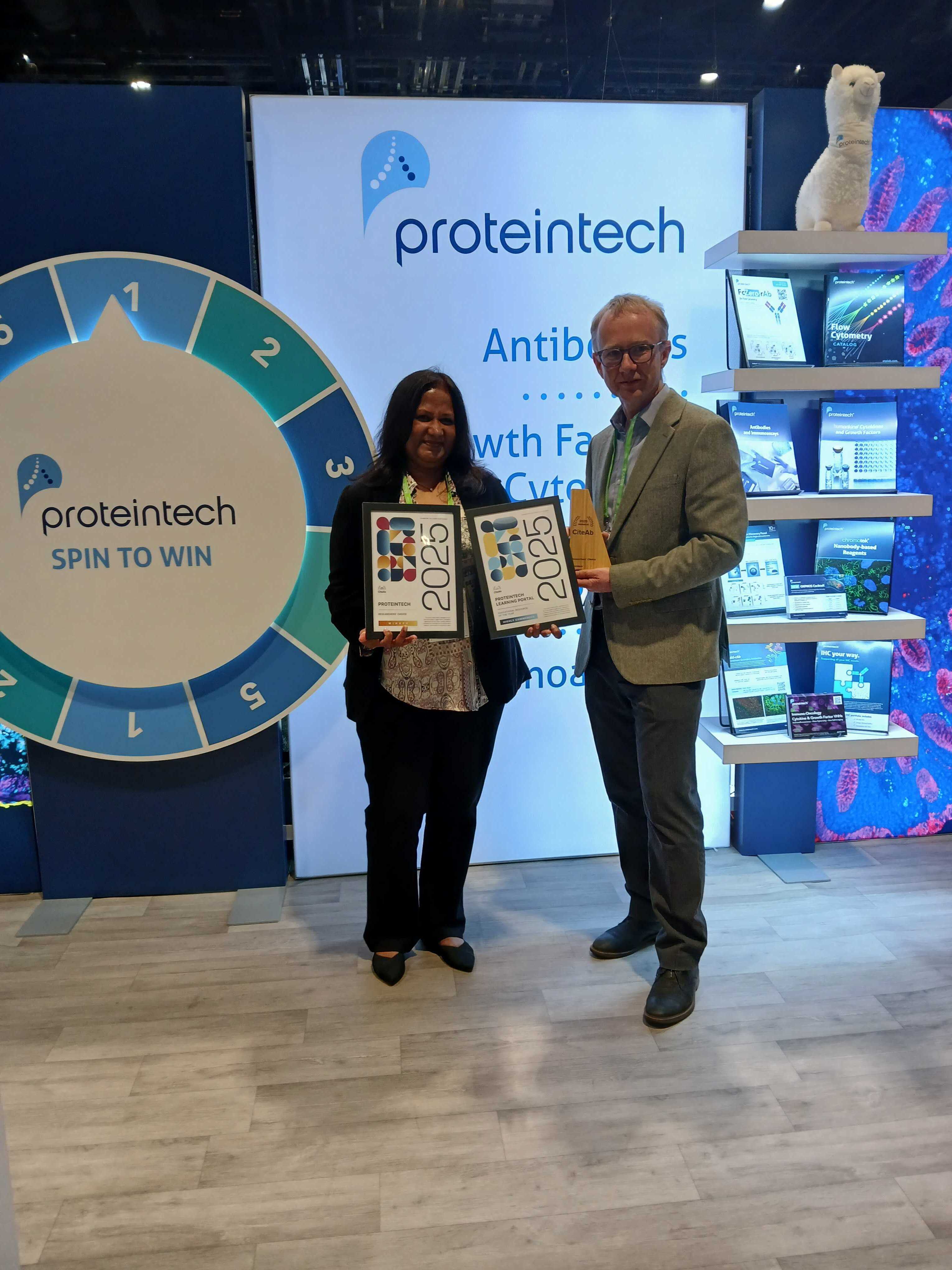 Proteintech receiving their award